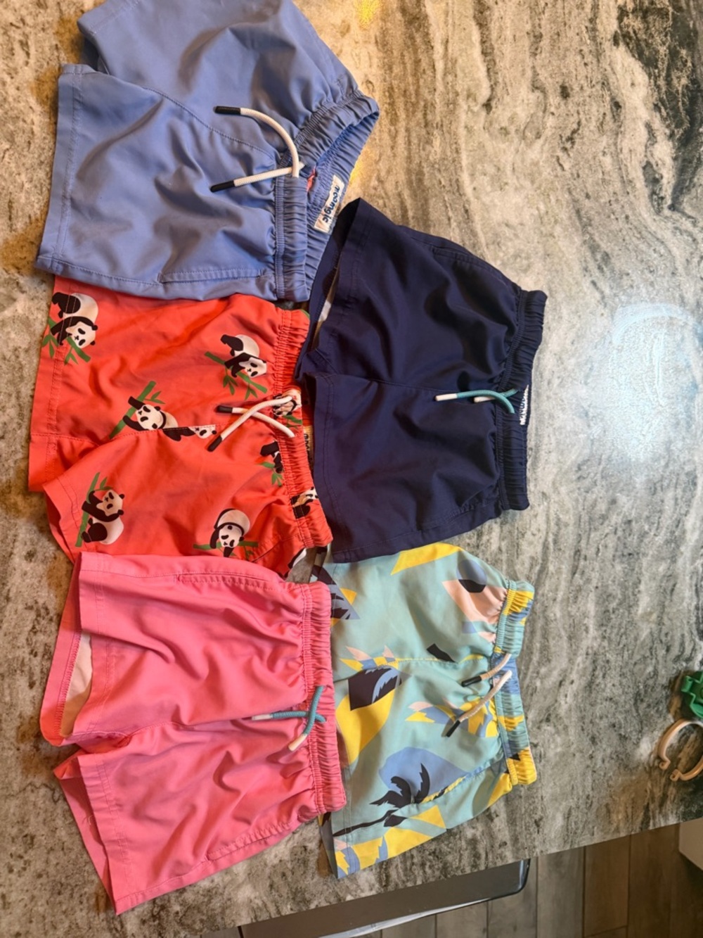 maamgic boys 5 pairs of Swim Trunks